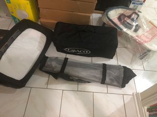 Graco Pack n Play set