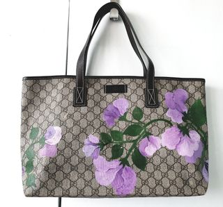 (Category: ) located in . Submitted by iamcloset (Listing ID 1210266812, Image 1). Description: .