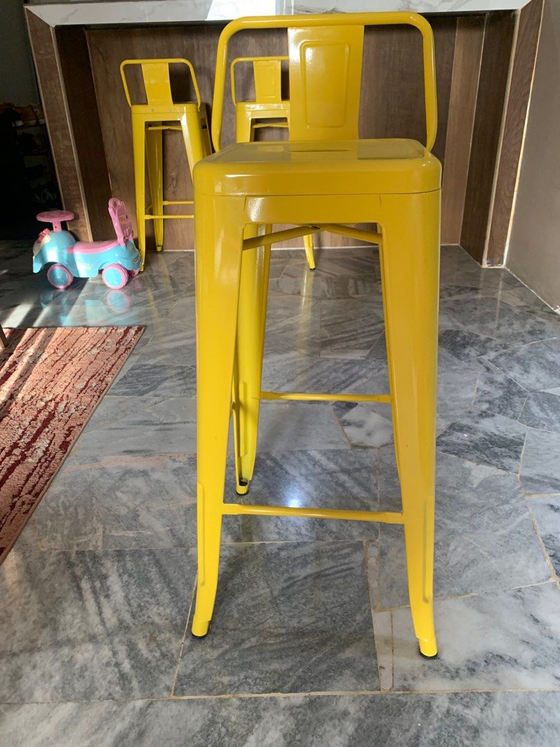 HIGH BAR STOOL, Furniture & Home Living, Furniture, Chairs on Carousell