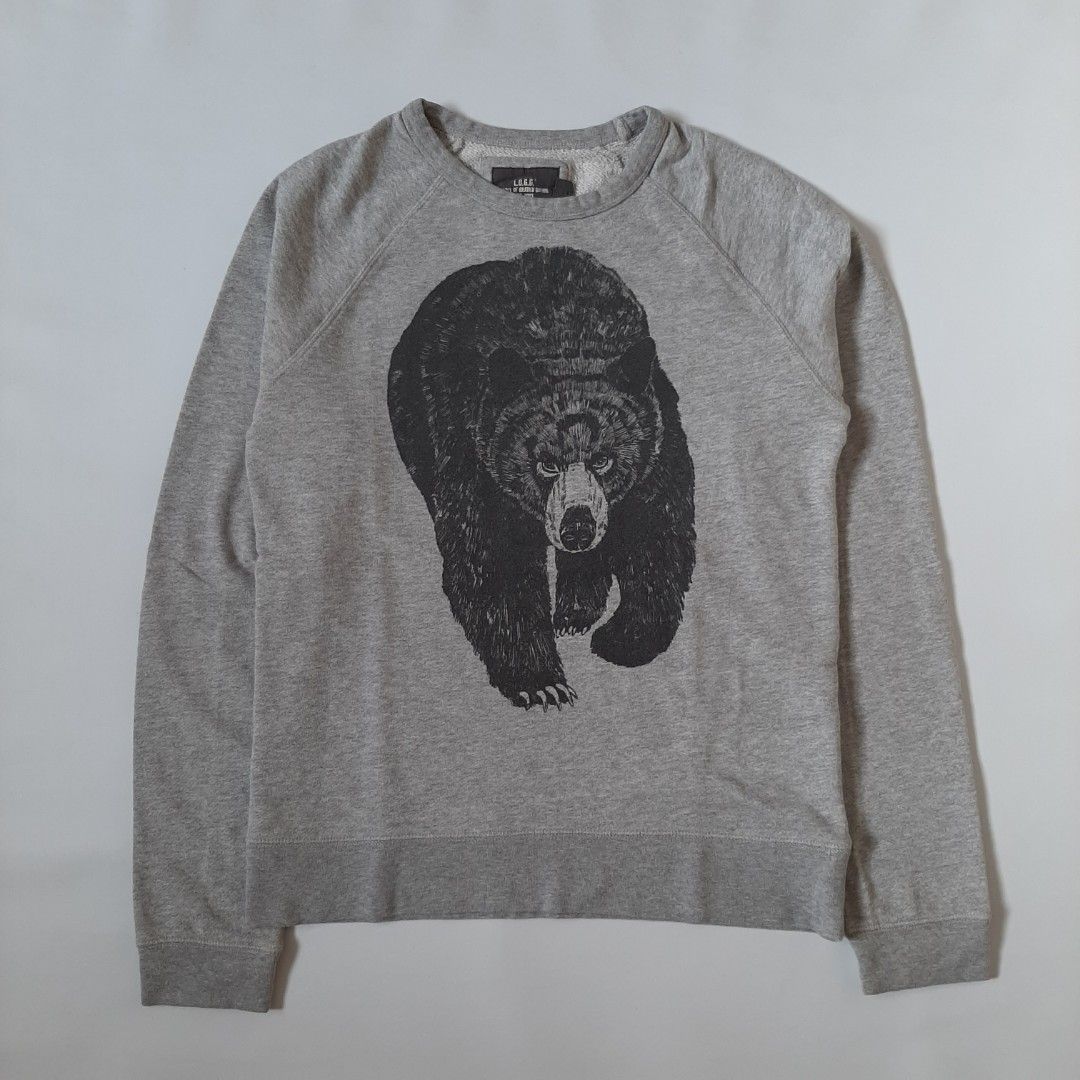 H M Sweater Pria Crewneck Grafik Beruang Besar Size Small Warna