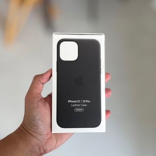iPhone 12 / 12 Pro MagSafe Leather Case - Black