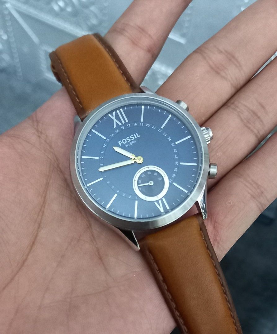 Jam fossil q clearance hybrid