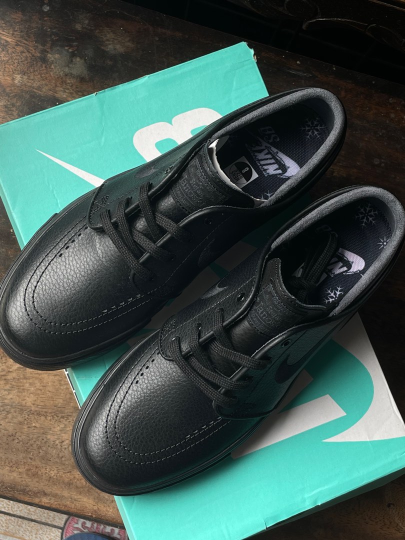 Janoski triple cheap black leather