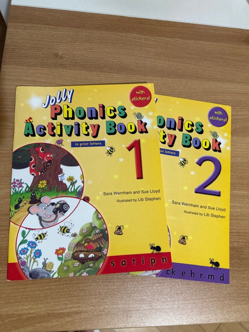 Jolly Phonics Activity Book 1 & 2, 興趣及遊戲, 書本 & 文具, 小朋友書 Carousell