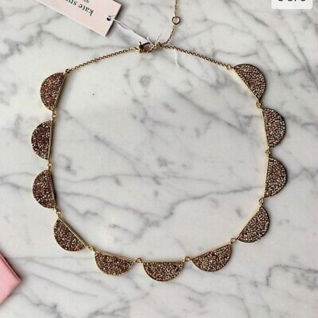 Kate spade discount scallop necklace