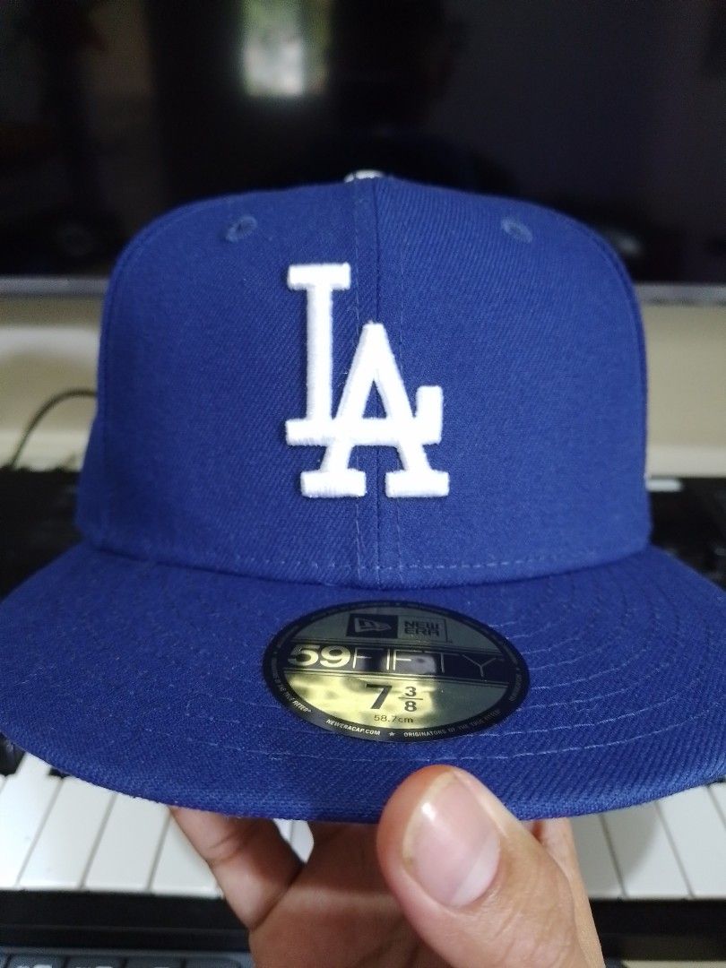 Los Angeles Angels La Patch New Era 59FIFTY Fitted Hat (DOSCIENTOS Blue Black Brick Red Under BRIM) 7 1/8