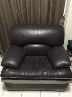 (Category: ) located in . Submitted by ym930 (Listing ID 1210385375, Image 1). Description: .