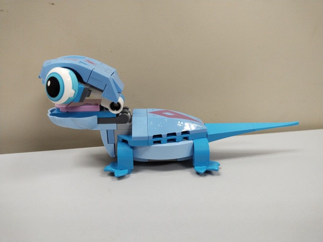 Lego frozen outlet salamander