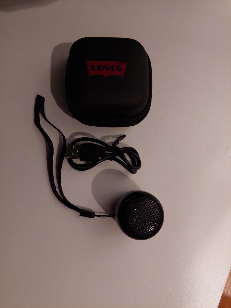 Levis headphones 2025 bluetooth