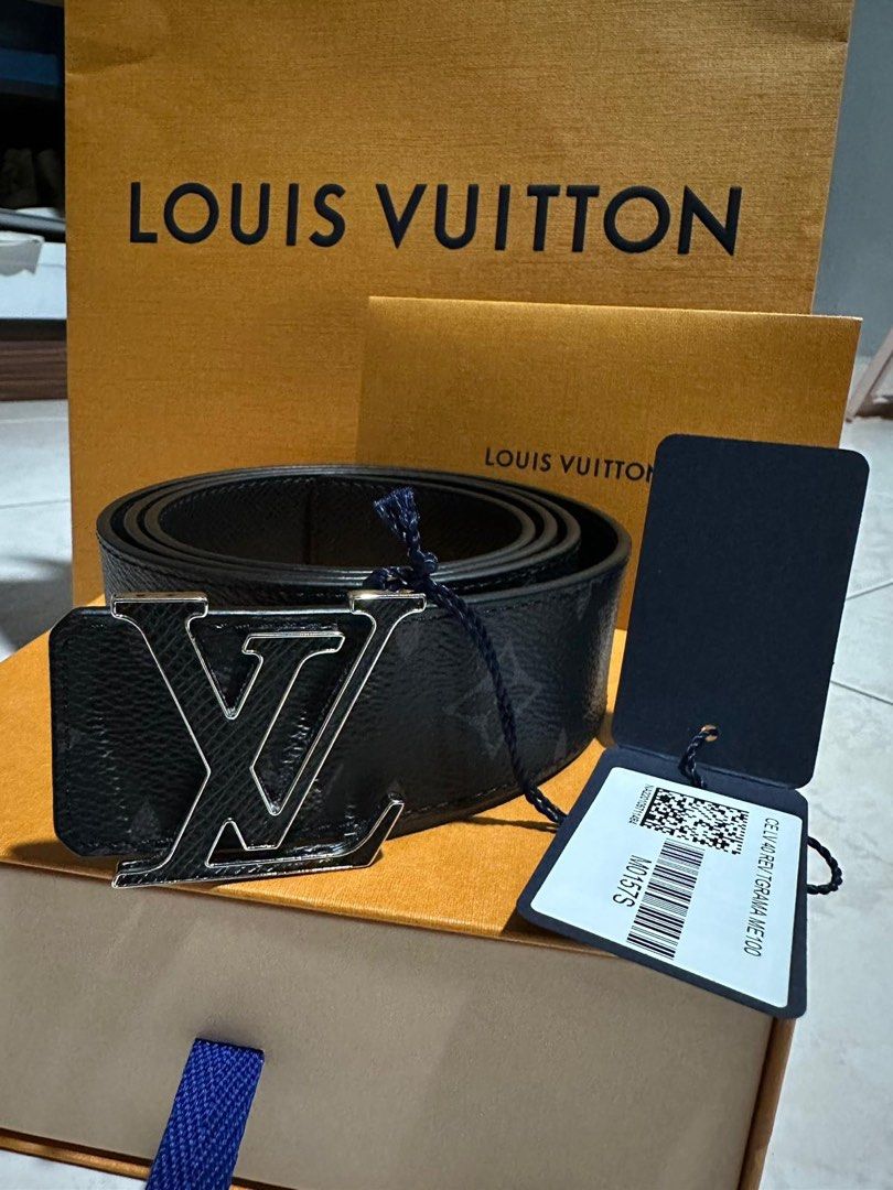 Louis Vuitton LV Initiales 40mm Reversible Belt Graphite Damier Graphite. Size 90 cm