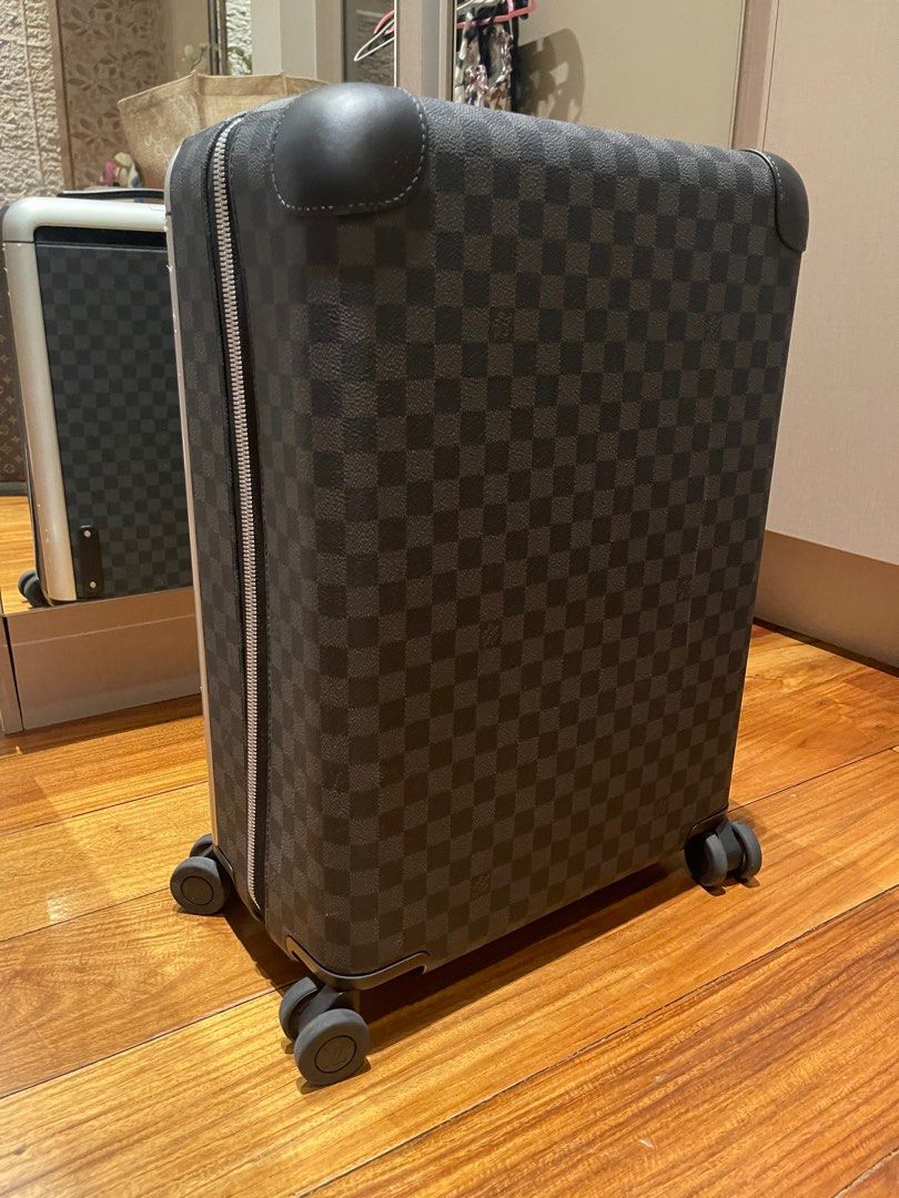 Louis Vuitton Luggage Horizon Original (Category: Luxury Bags & Wallets) located in Quezon City. Submitted by dacabe (Listing ID 1210317218, Image 1). Description: Original Monogram LV Luggage Bought from LV Store abroad complete with tags and authenticity card Best for traveling and hand carry RFS: Not using .