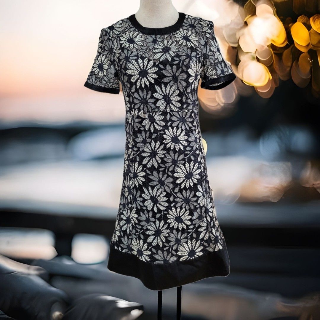 Marc by Marc Jacobs Daisy Lace 2 pc Cocktail Dinner Wedding Party Dress. Size XS