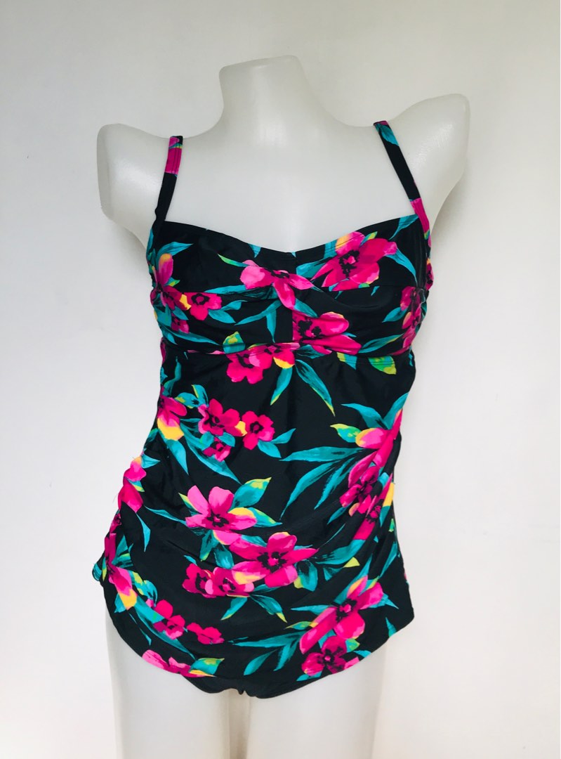 Merona tankini, Women's Fashion, Swimwear, Bikinis & Swimsuits on Carousell