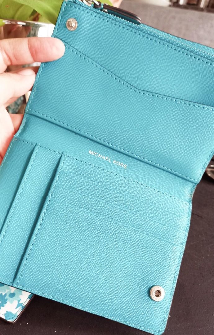 Michael kors shop blue floral wallet