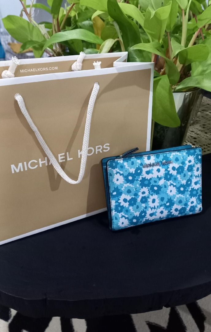 Michael kors blue floral wallet online