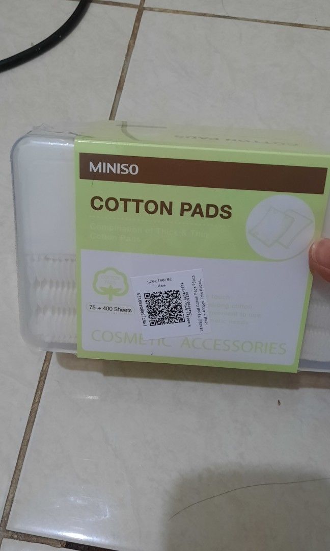 Miniso Cotton Pads Kapas Miniso, Kesehatan & Kecantikan, Rias Wajah di