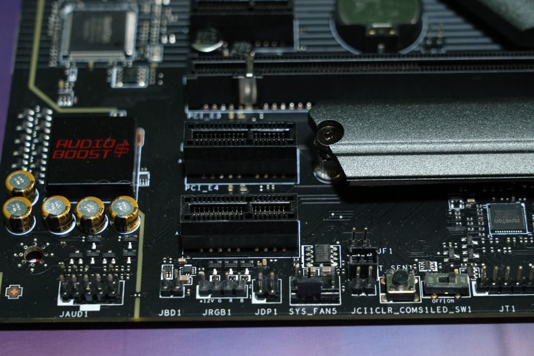 MSI MPG B550 Gaming Carbon WiFi Motherboard | For AMD AM4 Socket ...