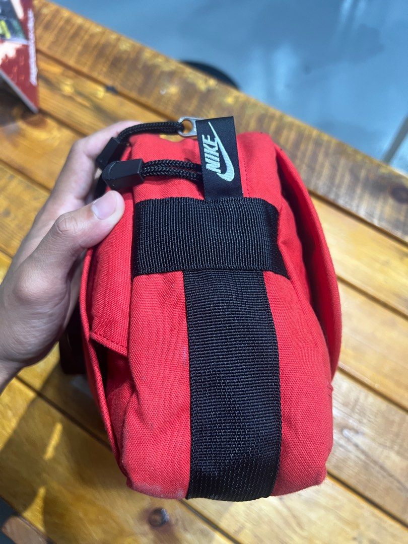 NIKE ACG 2WAY, Men's Fashion, Bags, Sling Bags on Carousell