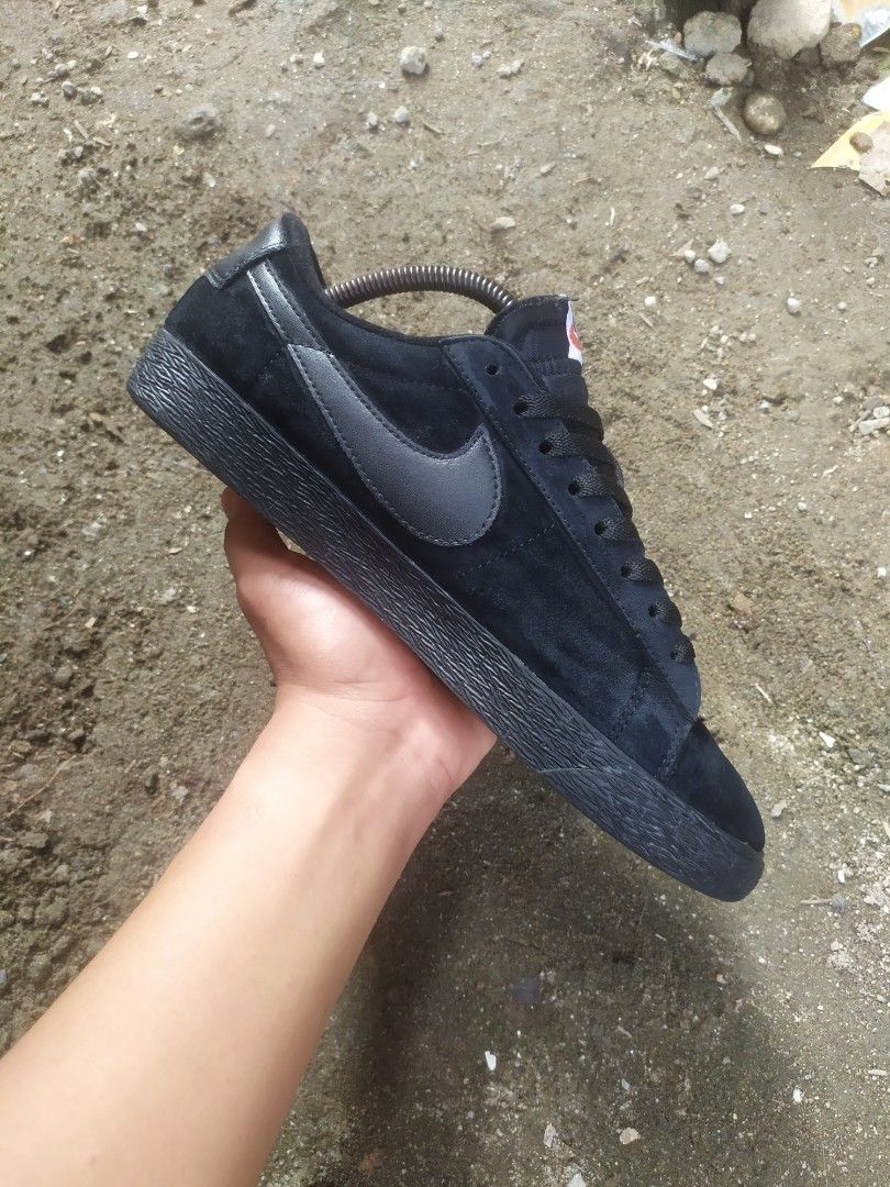 nike blazer low vintage black