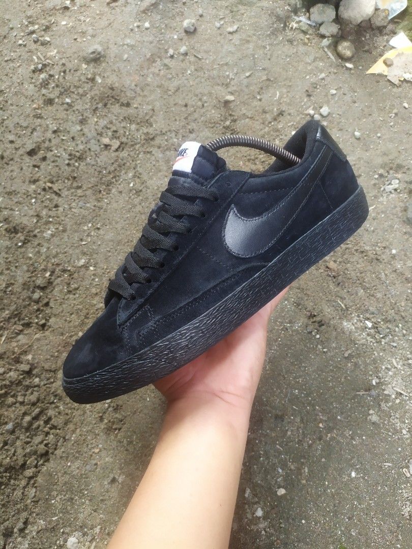Nike blazer full black hot sale