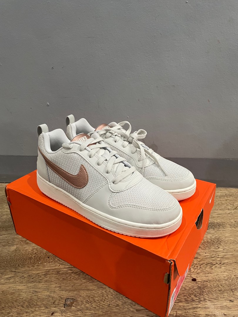 Women's nike court borough low on sale