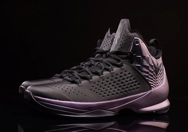 RUSH! ORIGINAL! JORDAN MELO 11 "Medium Berry" RARE (Category: Sneakers) located in Quezon City. Submitted by crazykoby1991 (Listing ID 1210385275, Image 1). Description: I'm selling my personal Jordan Melo RFS napabayaan ko sa Bodega hndi ko na nagamit since nagamit ko sya once lang honestly issue basahin po muna issue lumutong ang soles dahil sa Bodega nalagay rate of shoes is 8/10 I think sa sm meron nagaayos neto kaya sa budget meal nlng pauna