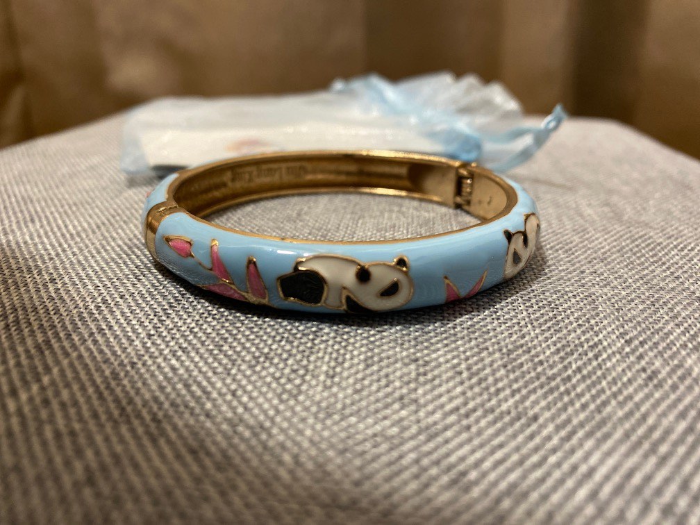 Jiu long xing jewelry sales