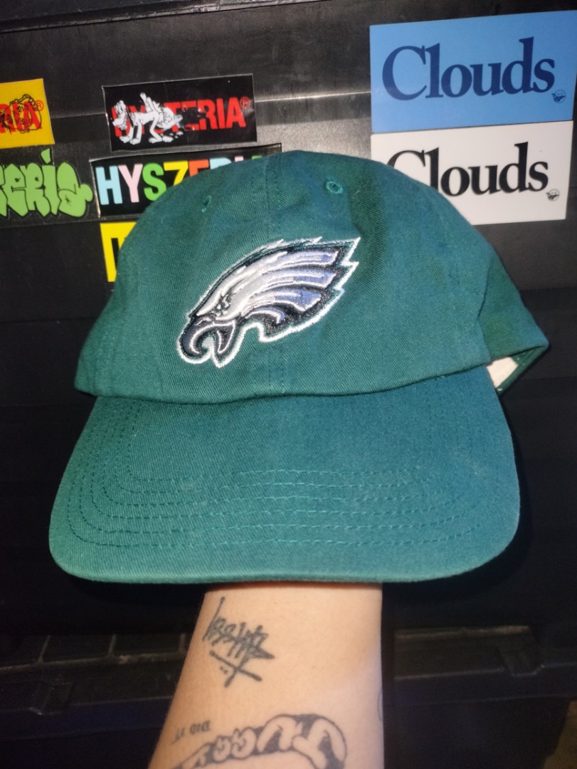 Philadelphia Eagles Dadhat, Men's Fashion, Watches & Accessories, Caps &  Hats on Carousell