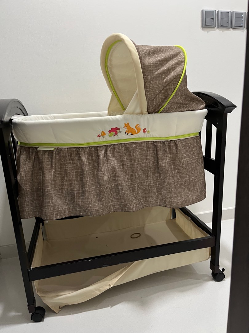 Rolling Baby Babies & Kids, Baby Nursery & Kids Furniture