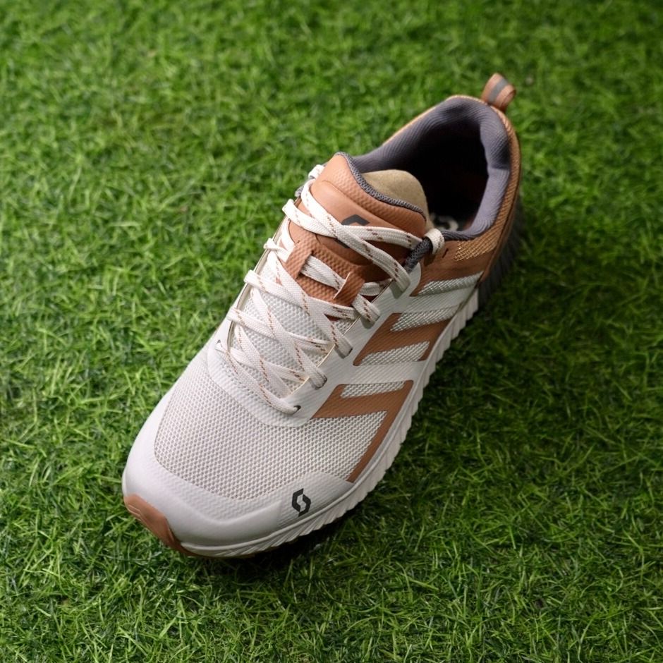 Scott Kinabalu 2 WS, 運動產品, 行山及露營- Carousell