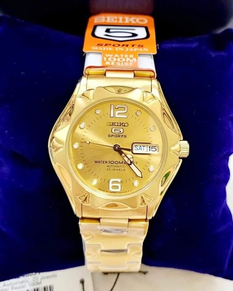 Seiko 5 Sports Gold Dial, Men