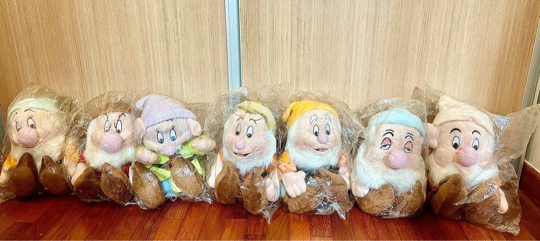 Seven dwarfs clearance plush set