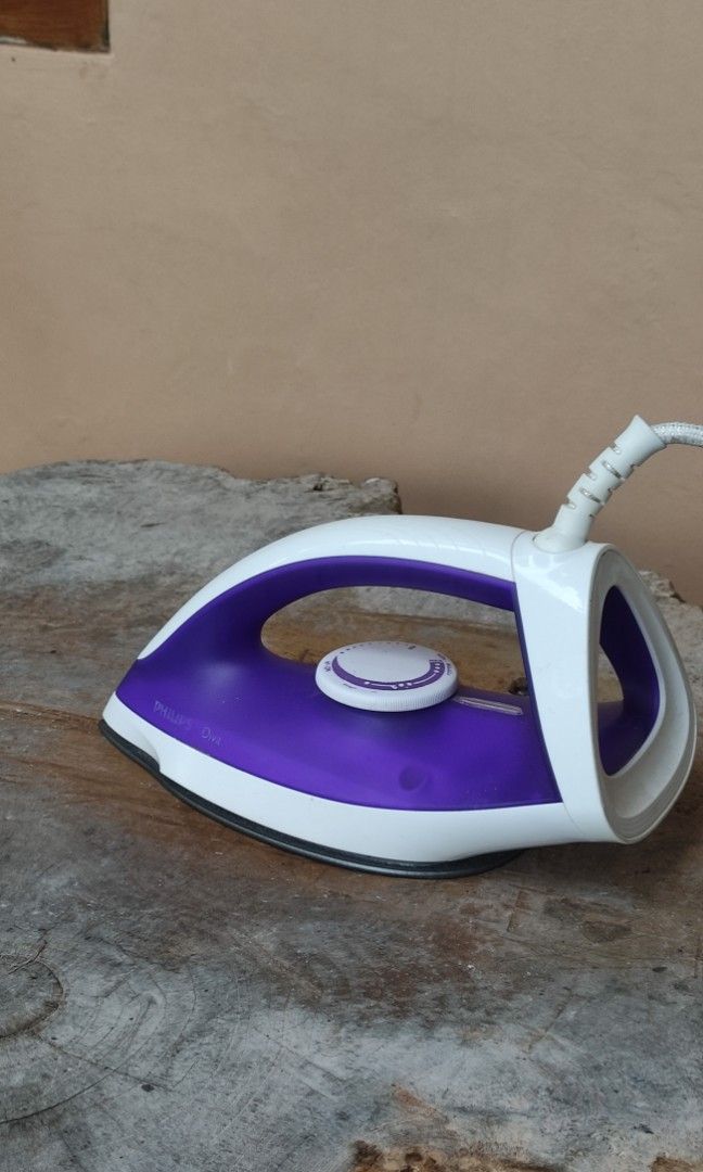 Diva dry iron store 350w gc122 purple