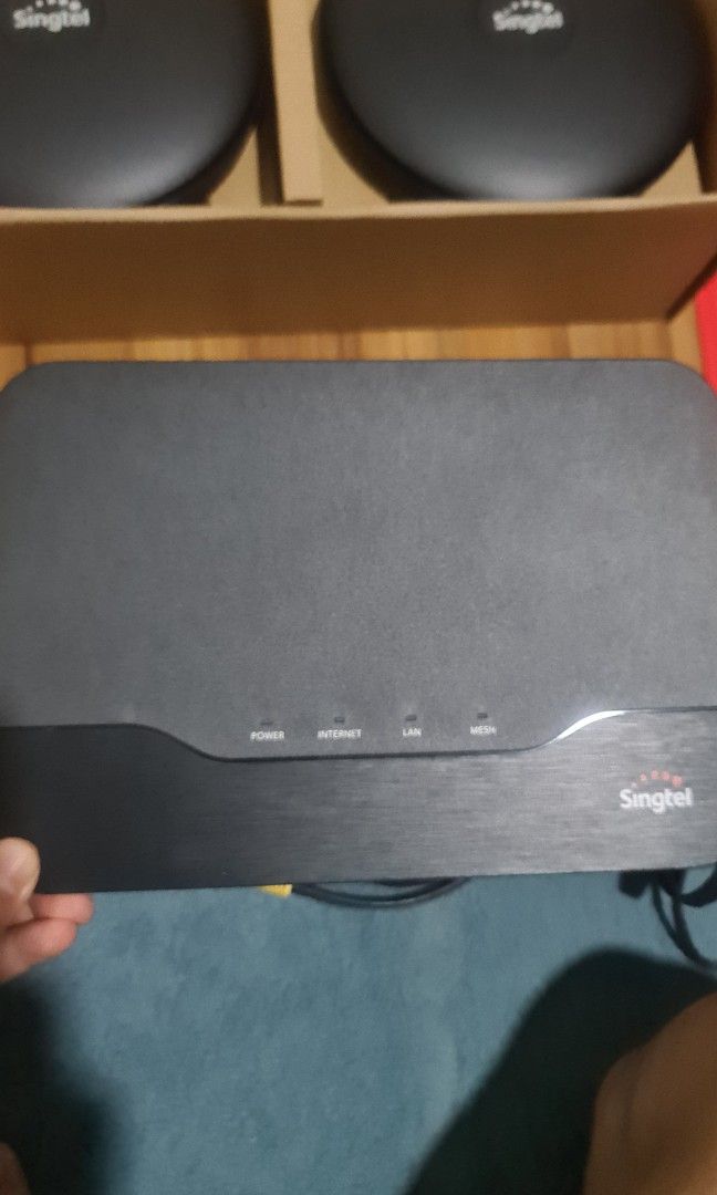 Singtel router and mesh, Computers & Tech, Parts & Accessories ...