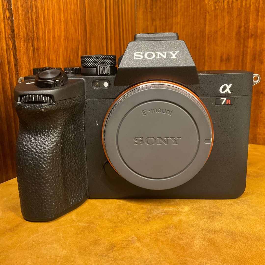 Sony A7R5 (1359510) with Box, Photography, Cameras on Carousell