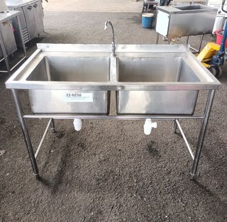 Single , Double , Triple Sink / Wall Sink / Soil Dish Sink /   Collection item 2
