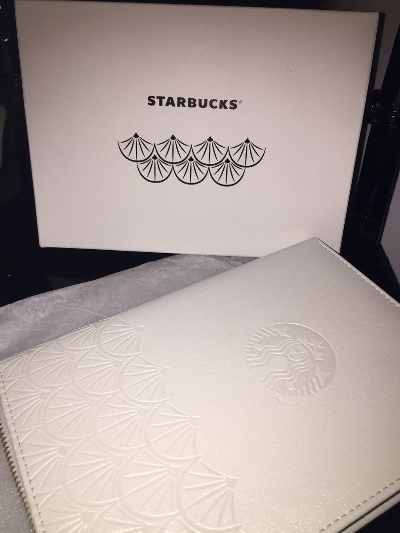 Starbucks White Organizer 2022, Hobbies & Toys, Memorabilia