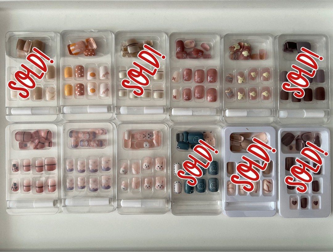 Stickon Fake Nails, Beauty & Personal Care, Hands & Nails on Carousell