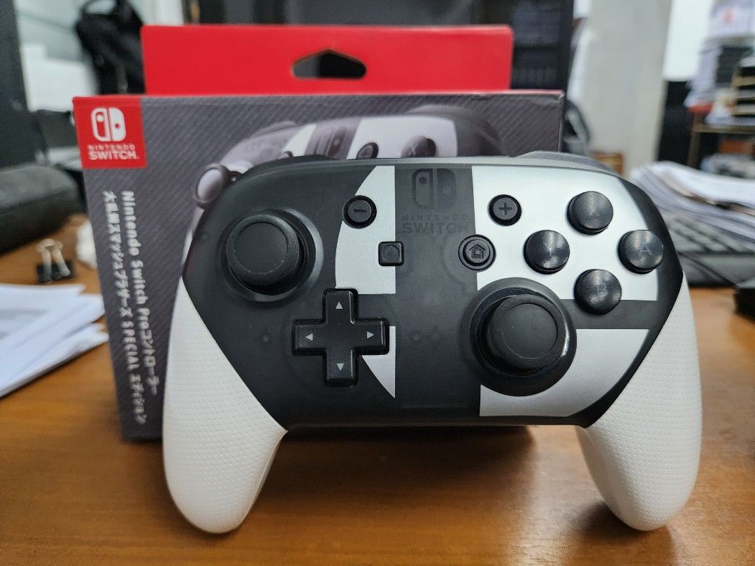 Super Smash Bros Ultimate Pro Controller for Nintendo Switch, Video
