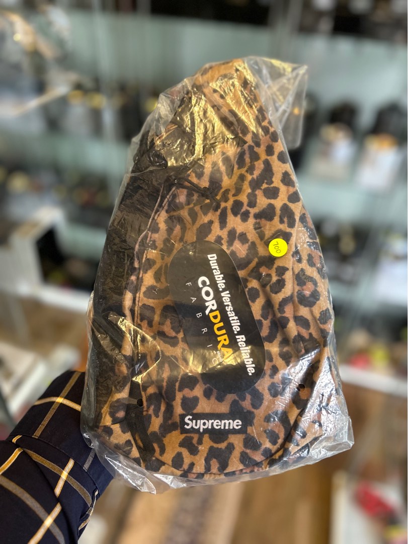 Supreme FW20 Slimg Bag Leapord (New), Women's Fashion, Bags & Wallets, Shoulder Bags on Carousell