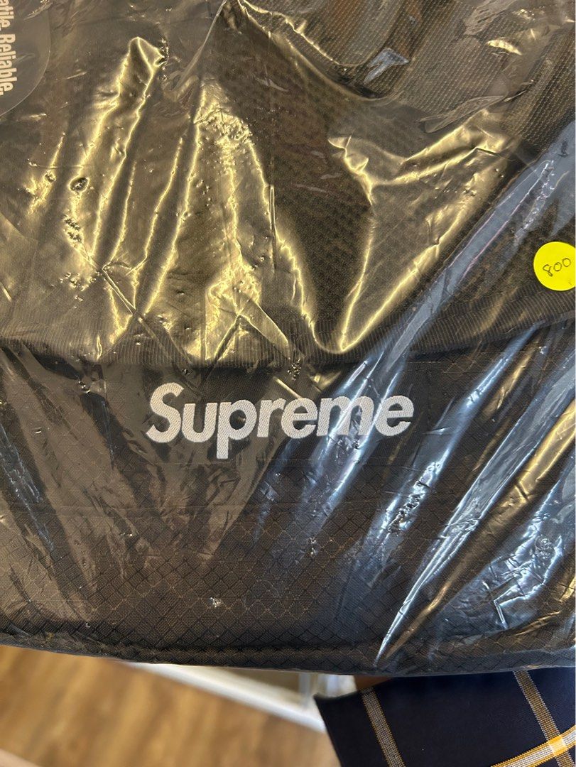 Supreme Small Messenger Bag (SS22) Black