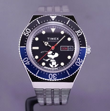 M79 automatic x peanuts featuring snoopy masked 2025 marvel 40mm stainless steel bracelet watch