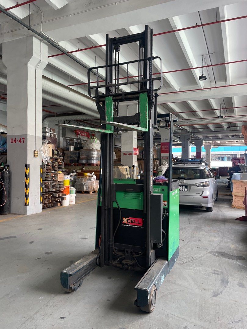Toyota Fork Lift 1.5 Tons, Everything Else on Carousell