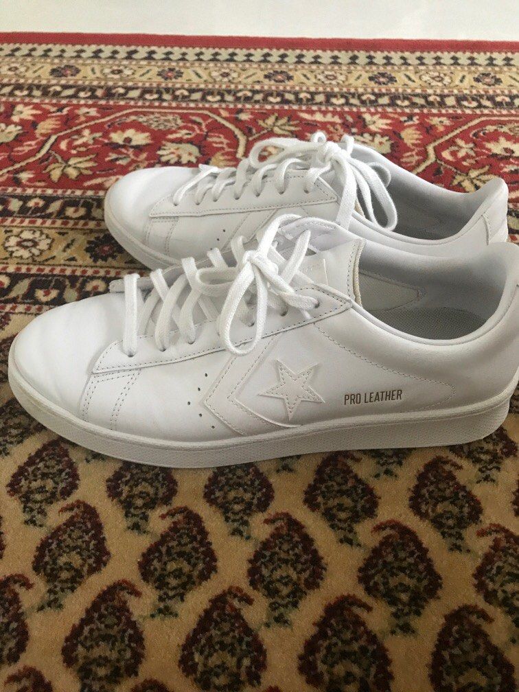  white converse pro leather, Women's Fashion, Footwear, Sneakers on  Carousell