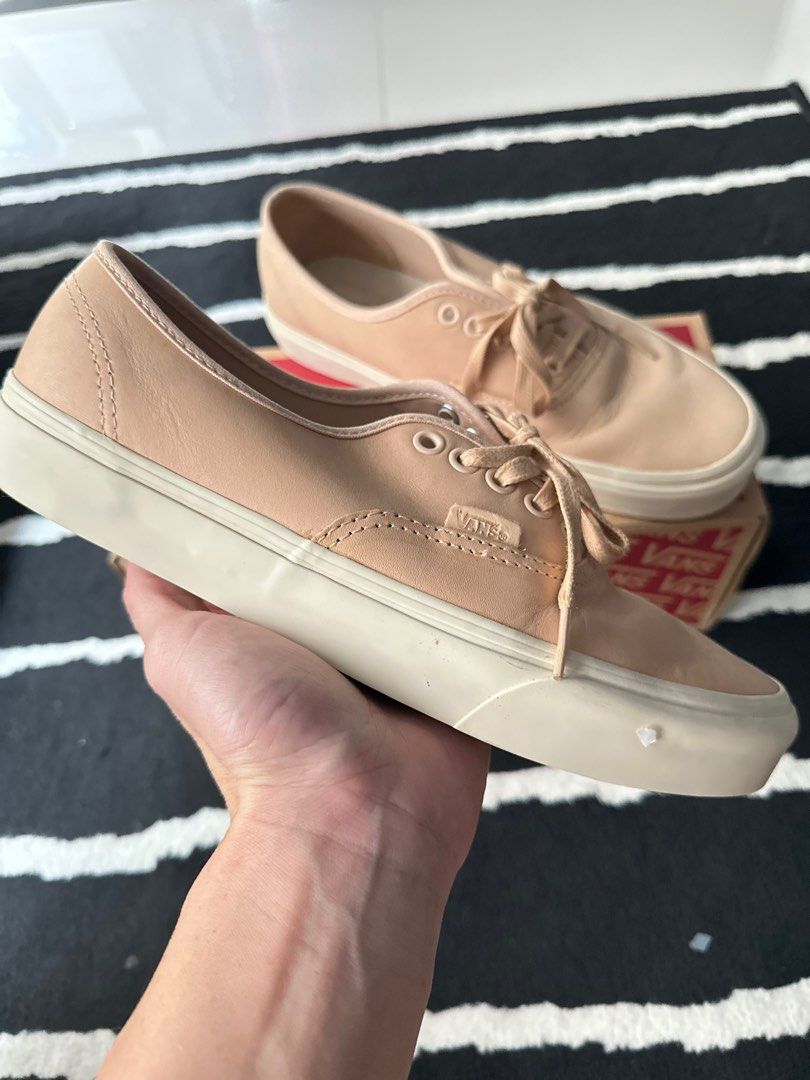 Vans authentic dx in veggie deals tan