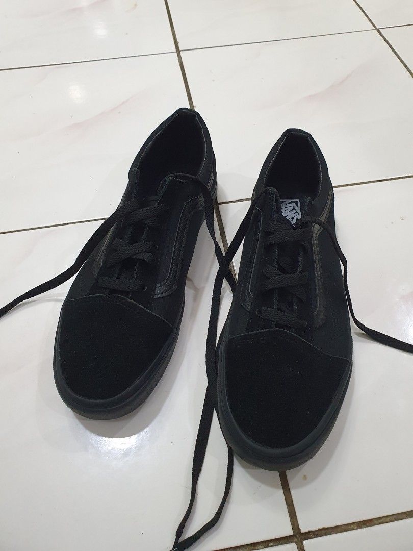 Plain vans deals