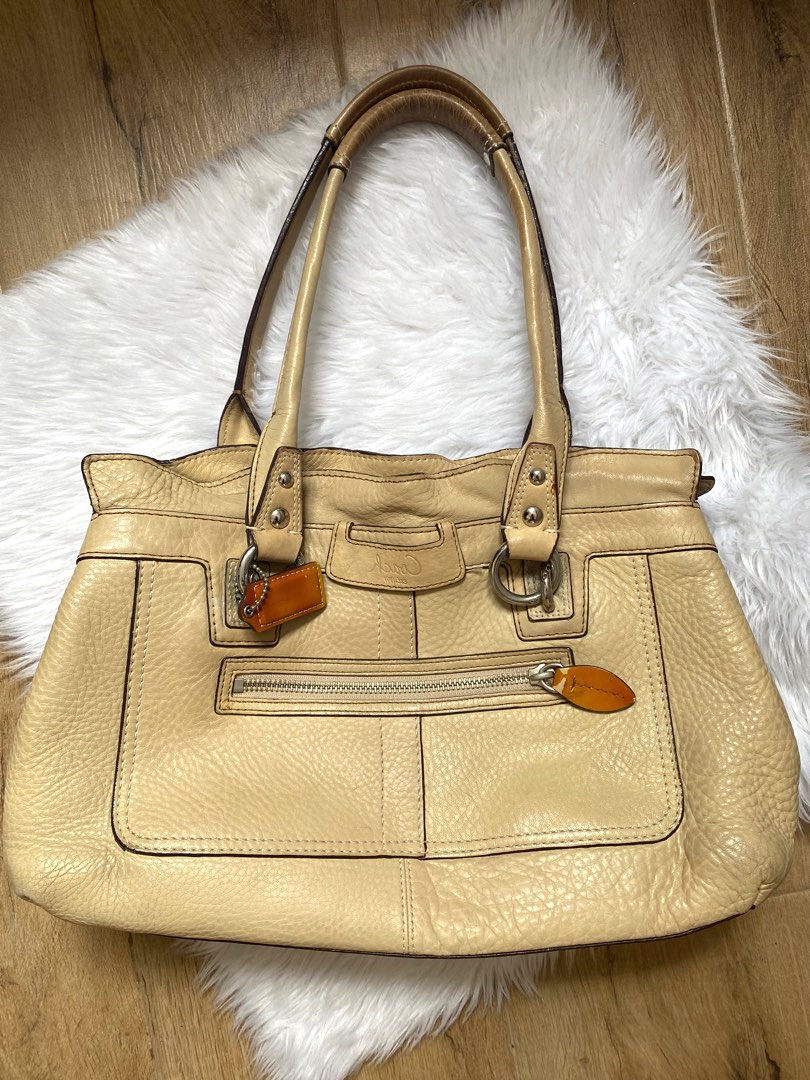 Vintage Coach Bag est 1941, Women's Fashion, Bags & Wallets, Tote Bags