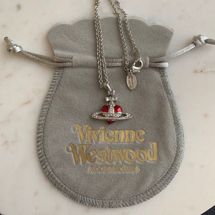 Vivienne Westwood Shooting Star Orb Necklace for Sale in Los Angeles, CA -  OfferUp
