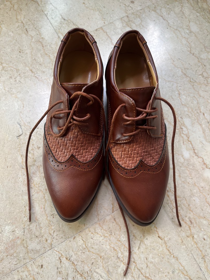 Textured derby shoes sales