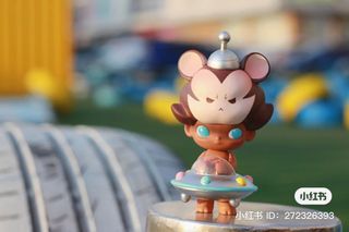 WTS Dimoo Space Travel UFO Boy